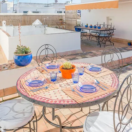 Daire Atico En El Centro Con Terraza *