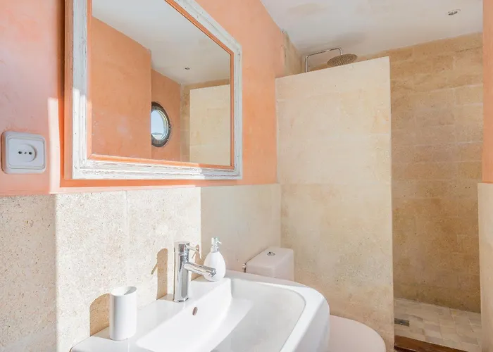 Atico En El Centro Con Terraza *