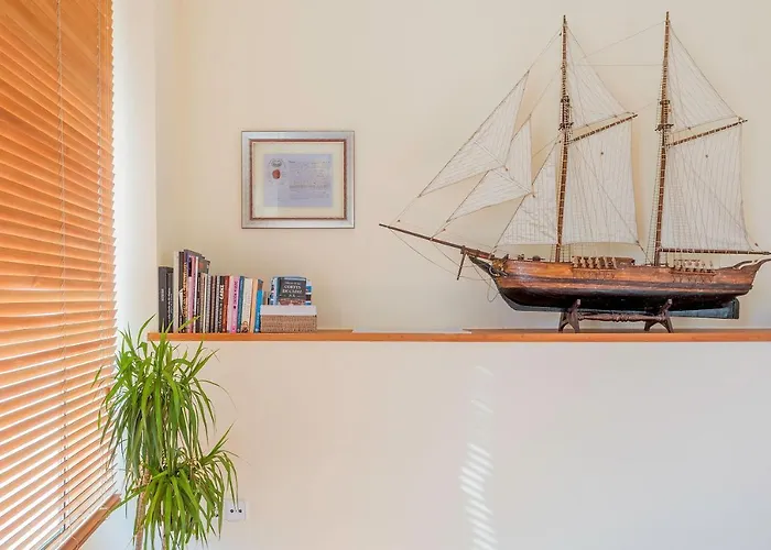 Apartamento ático En El Centro Con Terraza *